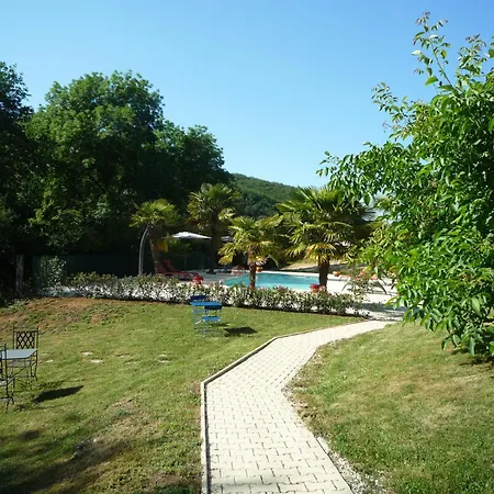 Bed & Breakfast Maison Du Pech 3*