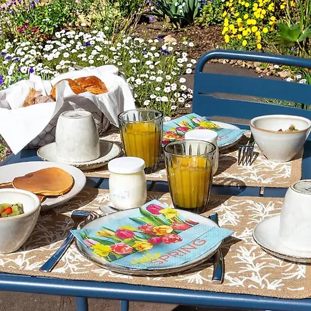 Maison Du Pech Bed & Breakfast